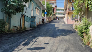 Bayraklı'da asfaltlama çalışmaları hız kesmiyor