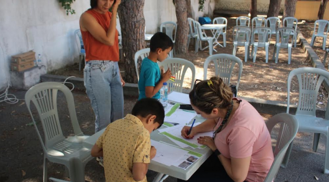 Karşıyaka'da çocuklar kendi okul bahçelerini tasarlıyor