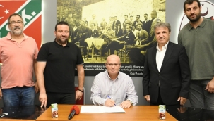 Bornova Belediyesi Karşıyaka Deniz Atak'a emanet