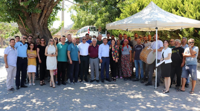 Karaburun'da emekçinin yüzünü güldüren toplu sözleşme