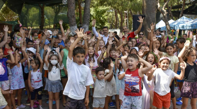 Çandarlı'yı festival coşkusu sardı