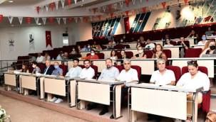 Çiğli Belediyesi katılımcı demokrasi için eyleme geçti