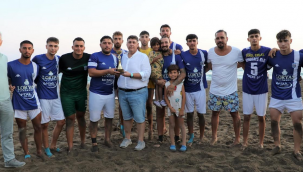 Menderes'te Plaj Futbolu Turnuvası