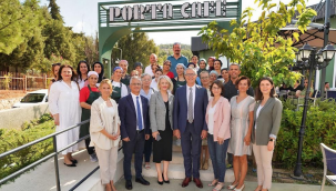 Porta Gaziemir 1 yaşında 