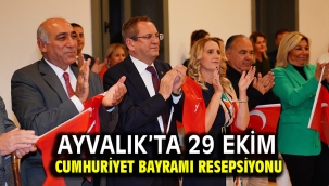 Ayvalık'ta 29 Ekim Cumhuriyet Bayramı resepsiyonu