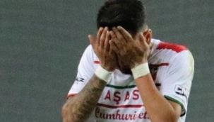 Karşıyaka ağır yaralı