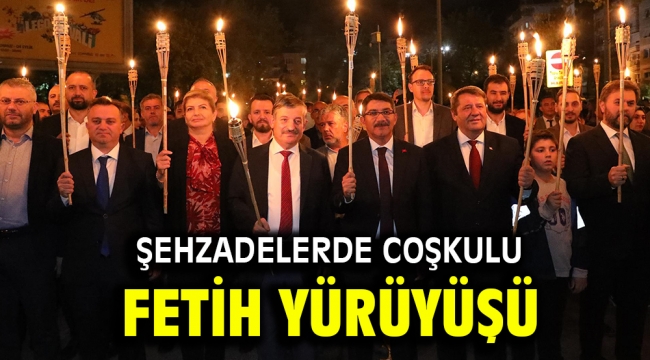 ŞEHZADELERDE COŞKULU FETİH YÜRÜYÜŞÜ