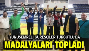 YUNUSEMRELİ GÜREŞÇİLER TURGUTLU'DA MADALYALARI TOPLADI
