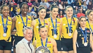 Vakıfbank dünya ikincisi