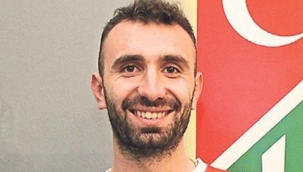 Batuhan Akyüz Avrupa Karşıyaka'da