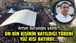 On bin kişinin katıldığı töreni yüz kişi batırdı...