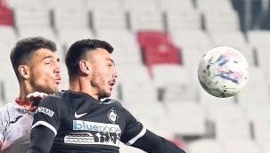 Altay 90+4'te yıkıldı