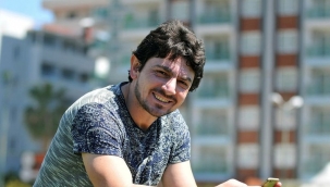 Taner Savut'a gözyaşı
