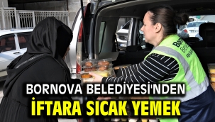 Bornova'da iftara sıcak yemek