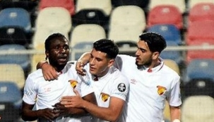 Göz-Göz'e zor rakip