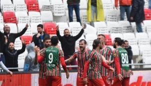 KSK kendine geldi