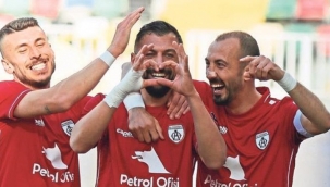 İzmir'de geçit yok