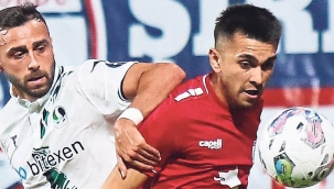 Emircan dünyada ilk 100'de