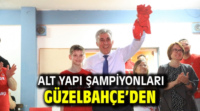 Alt yapı şampiyonları Güzelbahçe'den