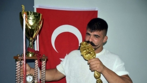 Başpehlivanlık el değiştirdi