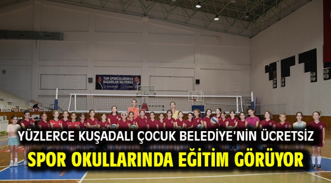 Yüzlerce Kuşadalı Çocuk Belediye'nin Ücretsiz Spor Okullarında Eğitim Görüyor