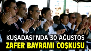 Kuşadası'nda Zafer Bayramı Coşkusu
