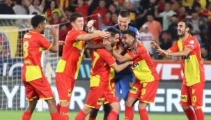 Göz-Göz ideali buldu