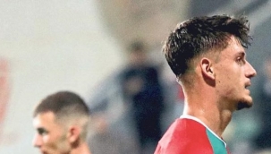 Karşıyaka'ya evlat darbesi