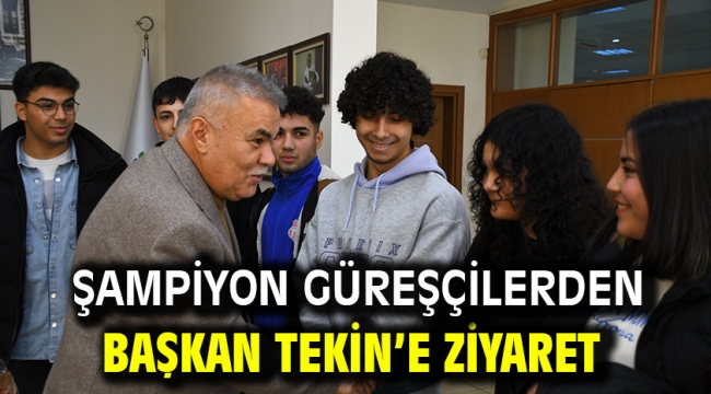 Şampiyon güreşçilerden Başkan Tekin'e ziyaret