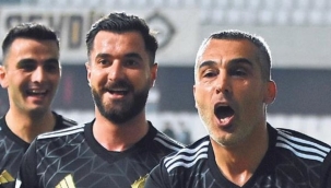 Altay Ümraniye önünde