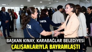 Başkan Kınay, Karabağlar Belediyesi çalışanlarıyla bayramlaştı