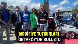 Modifiye Tutkunları Ortaköy'de Buluştu