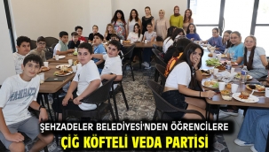 Şehzadeler Belediyesi'nden Öğrencilere Çiğ Köfteli Veda Partisi