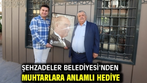 Şehzadeler Belediyesi'nden Muhtarlara Anlamlı Hediye