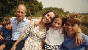 Prens William ve Prenses Kate Middleton'dan geleneksel yeni yıl kartı