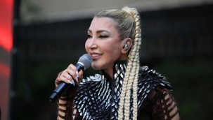 Hande Yener'den aşk itirafı: 5 yıldır sevgilim var