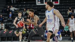 Aliağa Petkim A.Efes'i devirdi