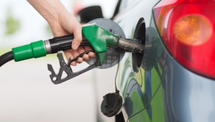 Benzine indirim, motorine zam