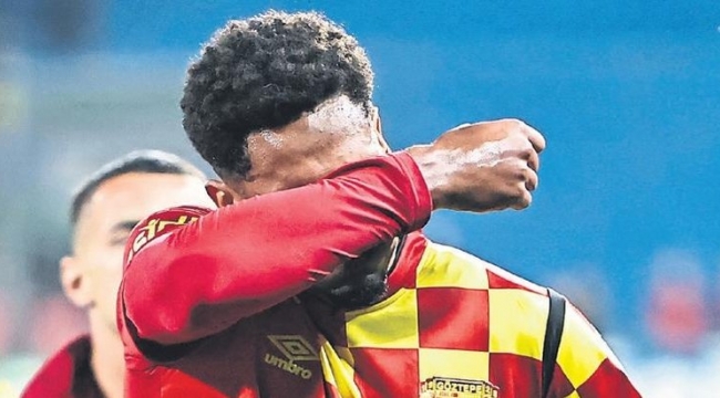 Göztepe'den sezona evinde buruk veda