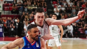 Karşıyaka'nın genç yıldızı ABD yolcusu