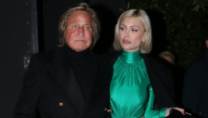 Mohamed Hadid'in genç nişanlısına servet harcadığı iddia edildi