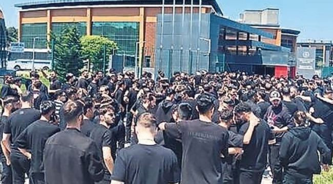 Yüzlerce futbolcu TFF'yi protesto etti