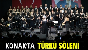 Konak'ta türkü şöleni