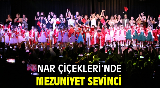 Nar Çiçekleri'nde Mezuniyet Sevinci