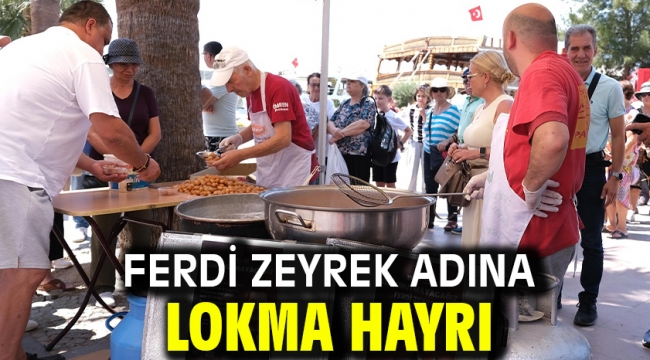 Rahmetli, Manisa Büyükşehir Belediye Başkanı Ferdi Zeyrek adına Cumhuriyet Meydanı'nda lokma hayrı
