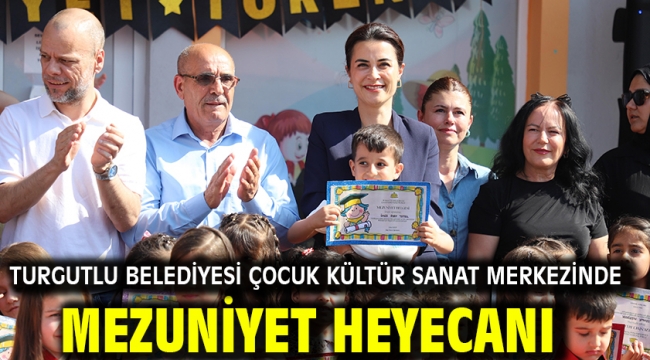Turgutlu Belediyesi Çocuk Kültür Sanat Merkezinde Mezuniyet Heyecanı