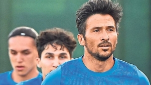 Manisa FK'ya çifte takviye