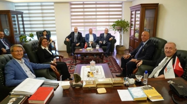 Ümit Özdağ: 'Askerimize saldırı var ancak açıklamıyorlar'