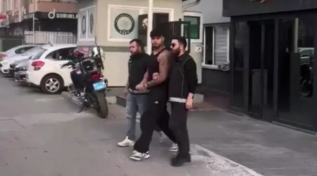 Ünlü rapçiyi tutuklayıp, 500 bin dolar istediler