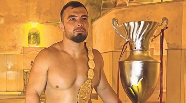 Yusuf Can Zeybek sürekli kemer peşinde